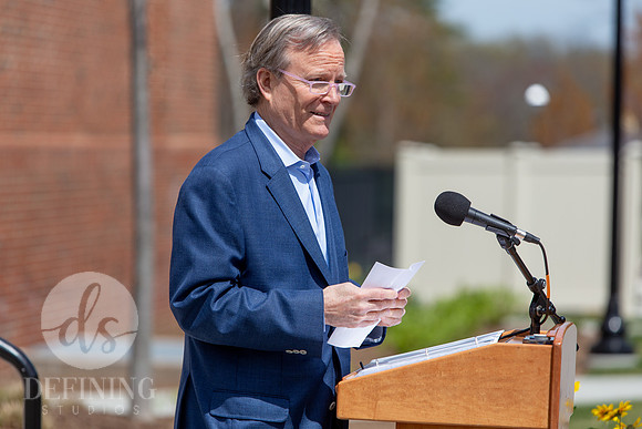 Weigel_Terrace_Dedication_055