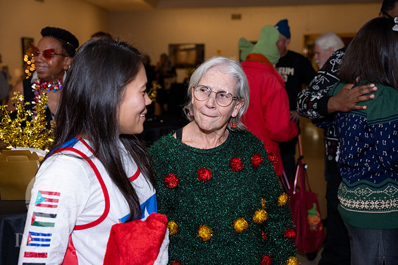 Wadsworth_Holiday_Social_058