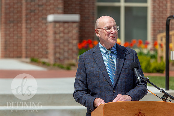 Weigel_Terrace_Dedication_075